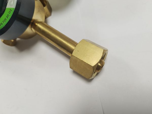 Brazil Type Oxygen Regulator Gas Regulator - Image 3