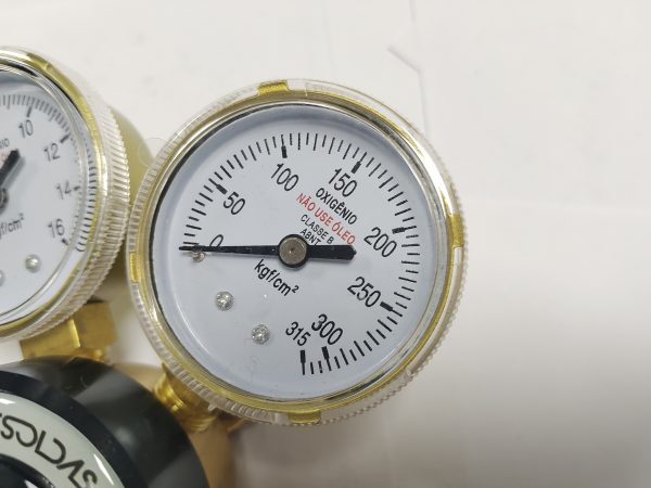 Brazil Type Oxygen Regulator Gas Regulator - Image 4
